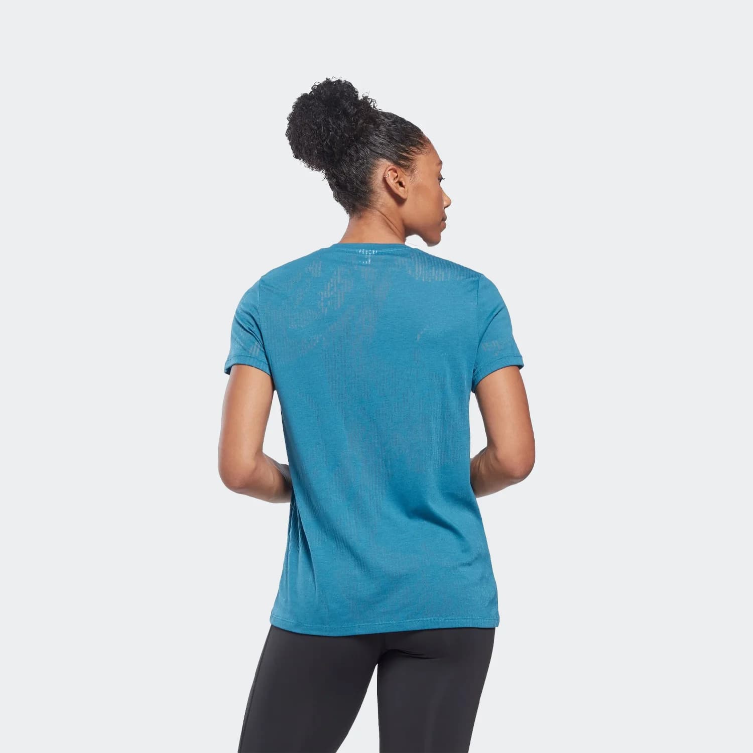 تیشرت زنانه ریباک مدل Burnout T-Shirt — تصویر ۳