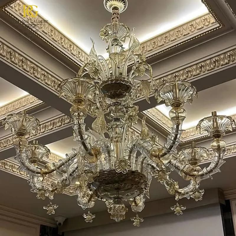 لوستر مورانو طلایی دست‌ساز سبک ونیزی اصیل(8شاخه)