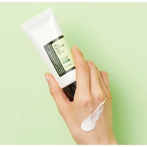 ضد آفتاب SPF50 آلوئه ورا کوزارکس اصل — تصویر ۴