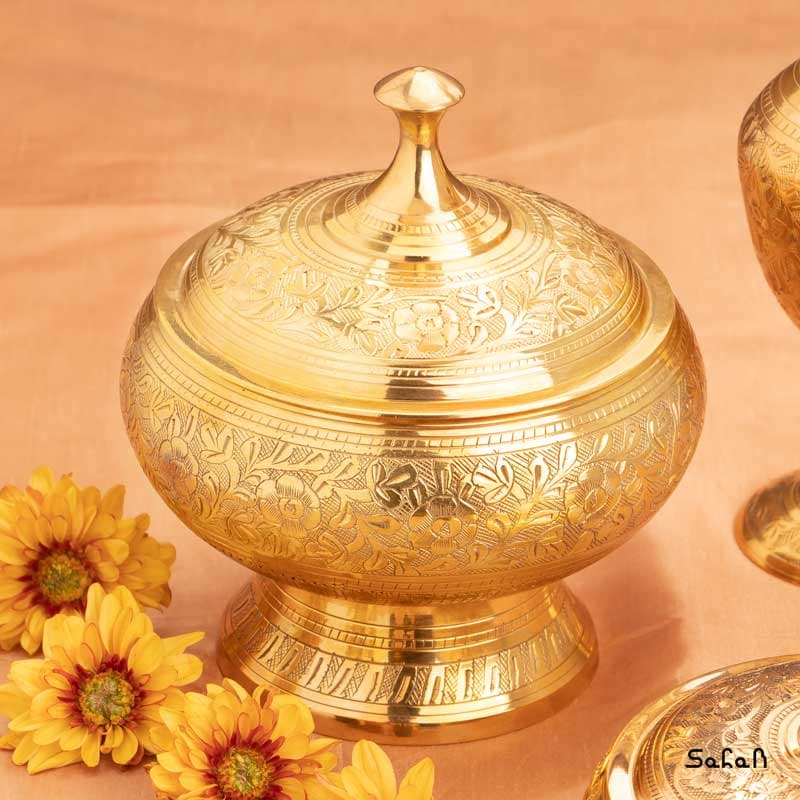 ست پذیرایی برنجی طلایی قلمزنی کد 185 — تصویر ۲