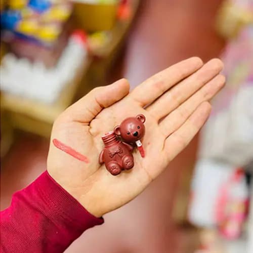 رژ لب مایع مات خرسی رنگ نود فانتزی — تصویر ۵