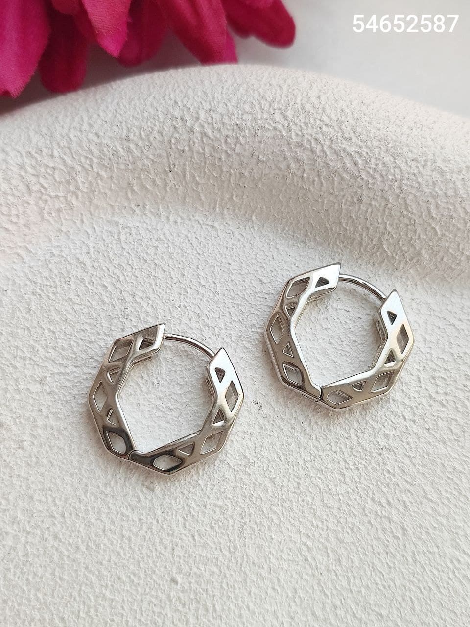 گوشواره حلقه ای سیلور مارک ژوپینگ طرح هندسی شیک کیفیت عالی رنگ ثابت کد 1616406
