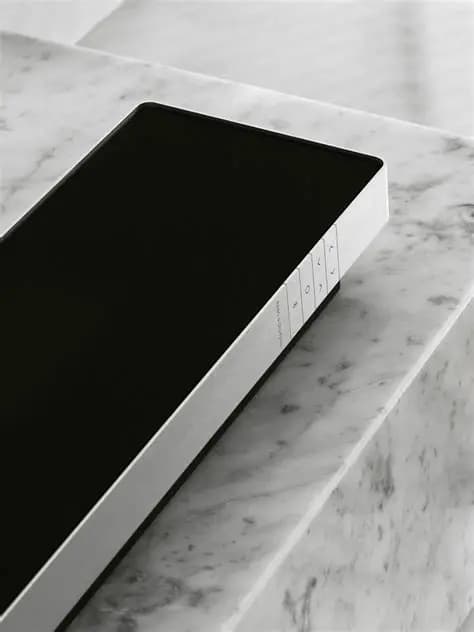 اسپیکر بنگ اند آلفسن مدل Bang & Olufsen BeoSound Stage — تصویر ۳