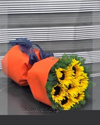 گل برای خواستگاری با گل‌های تازه و دیزاین حرفه‌ای