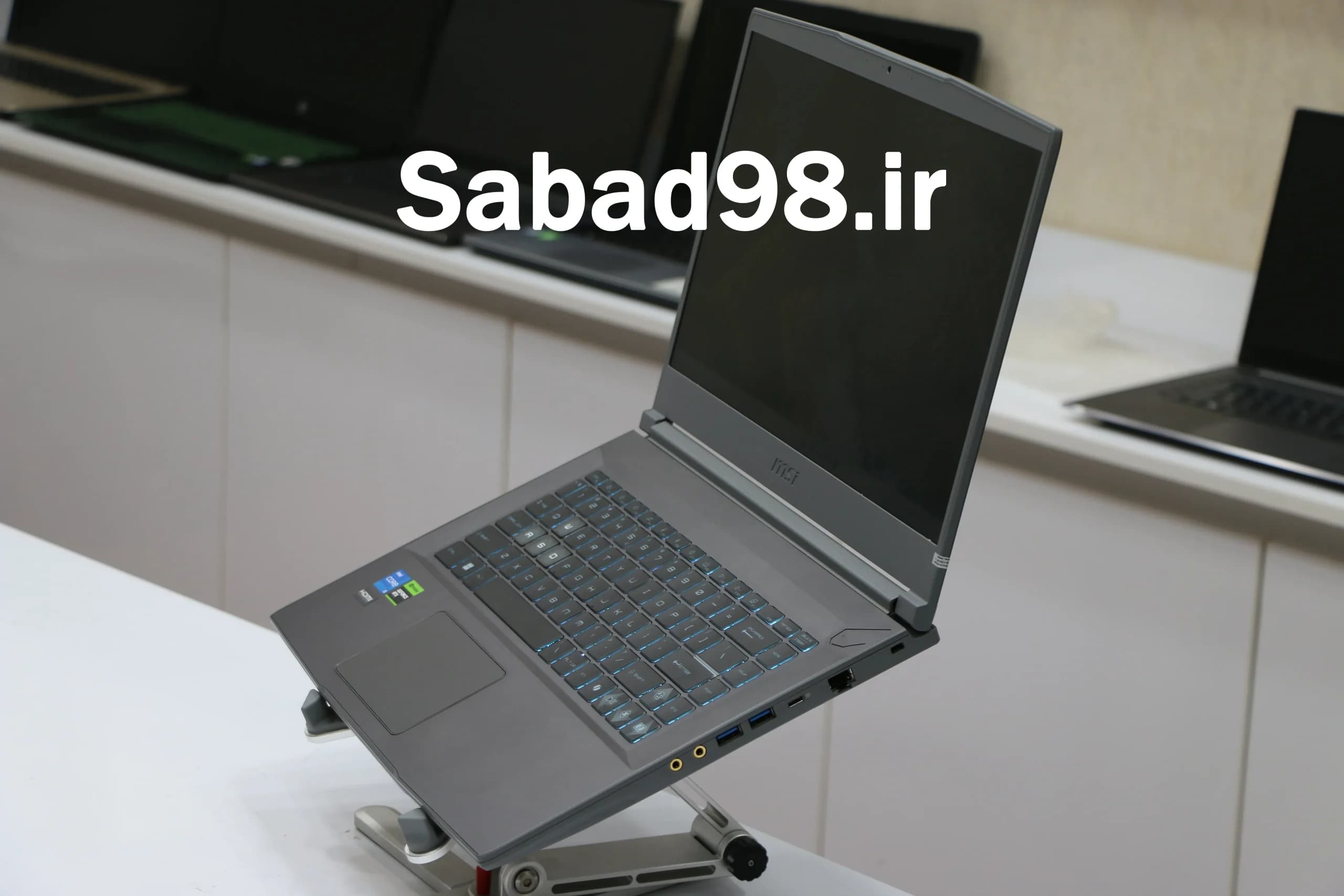 لپ تاپ MSI Thin 15 B13UC i5 13420H | 16GB | SSD 512GB | RTX 3050 4GB | 15.6 inch FHD 144Hz — تصویر ۲