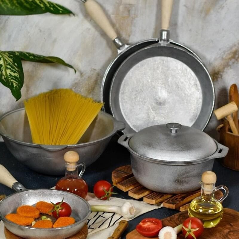 قابلمه و تابه نچسب روسی برای سفر و کوهنوردی | سرویس آلومینیومی مدل استوا — تصویر ۴