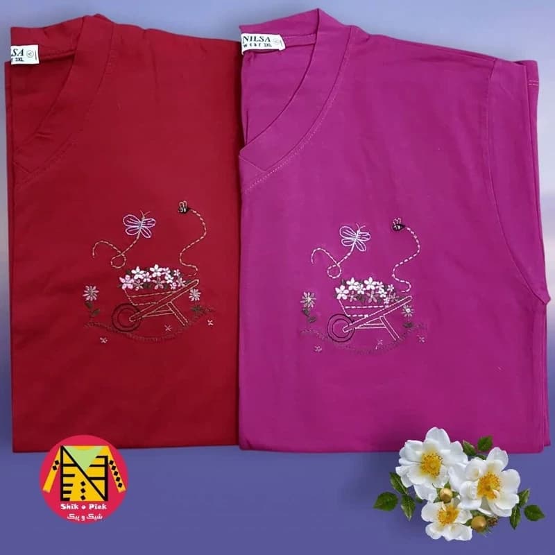تیشرت نخ پنبه گلدوزی دار یقه هفت طرح کالسکه گل سایز 3XL زنانه (سایز 40 تا 46) — تصویر ۴
