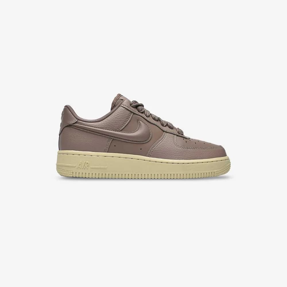 کتونی Nike مدل Air Force 1 Low – HF2014-200