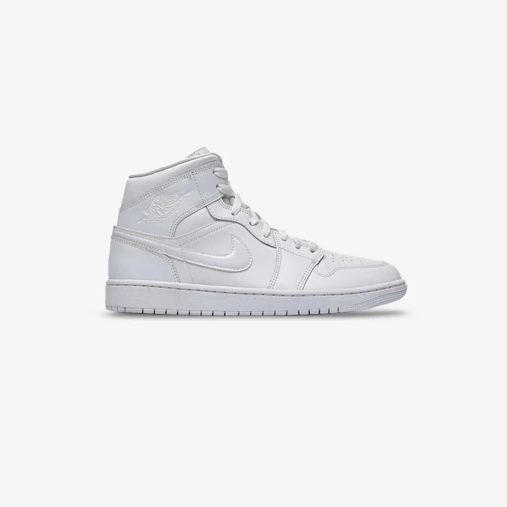 کتونی Nike مدل Air Jordan 1 Mid Triple White – 554724-136