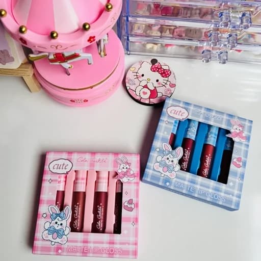 پک رژ لب مایع 24 ساعته خرگوشی 4 تکه جذاب مخملی کلاسیک بوی عالی رنگدهی بینظیر — تصویر ۳