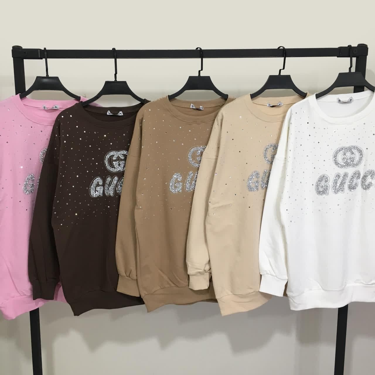 بلوز دورس نگین دار طرح GUCCI — تصویر ۲