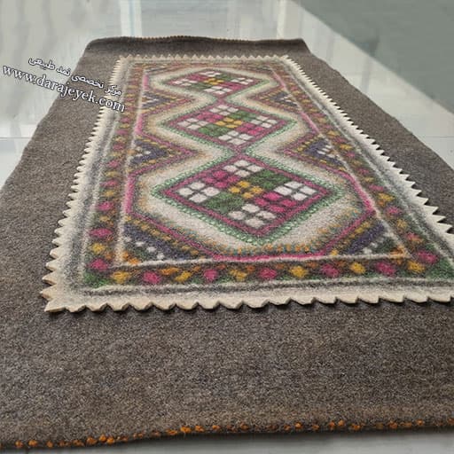زیرانداز سنتی نمدی کد 1064