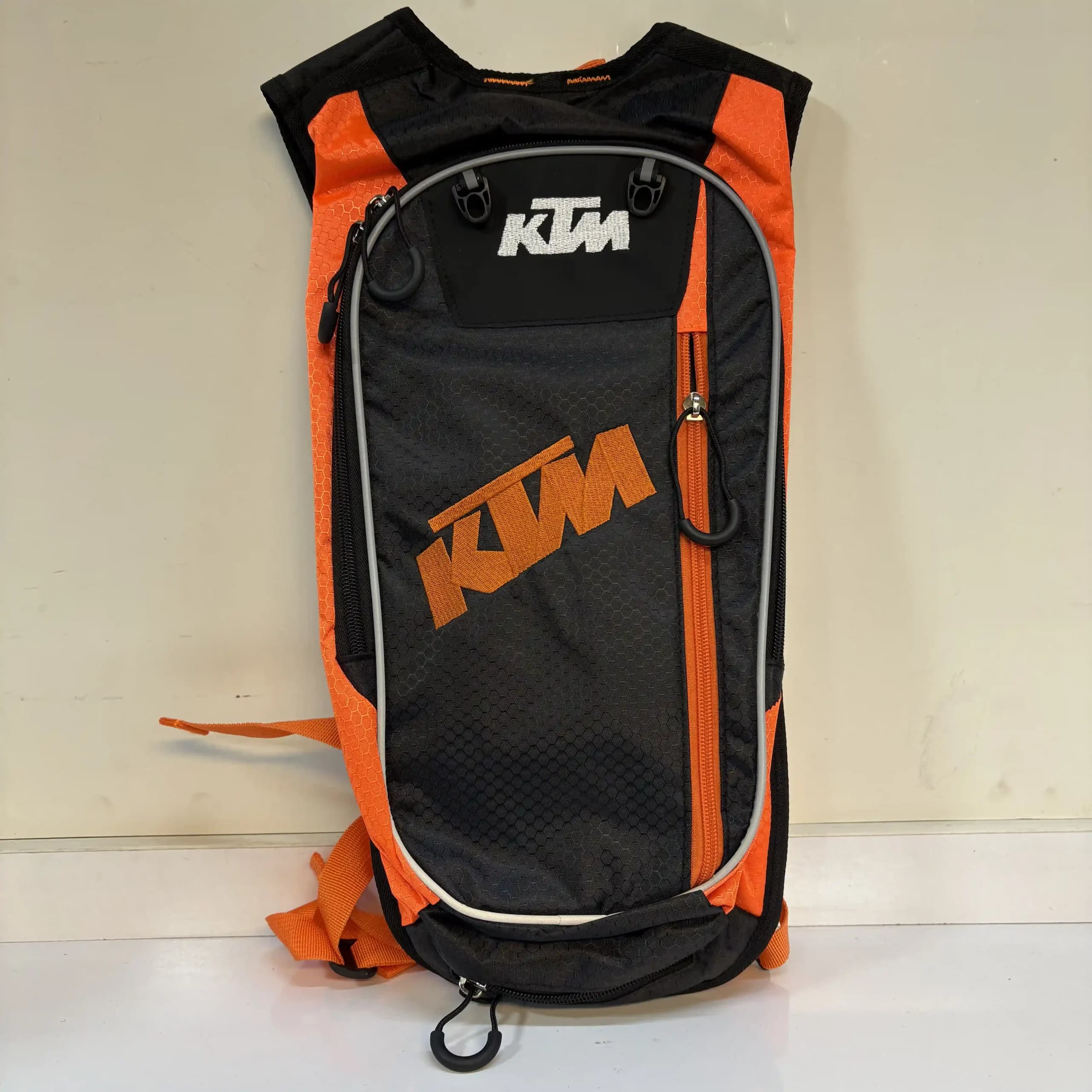 کوله کمل بک دار برند ktm