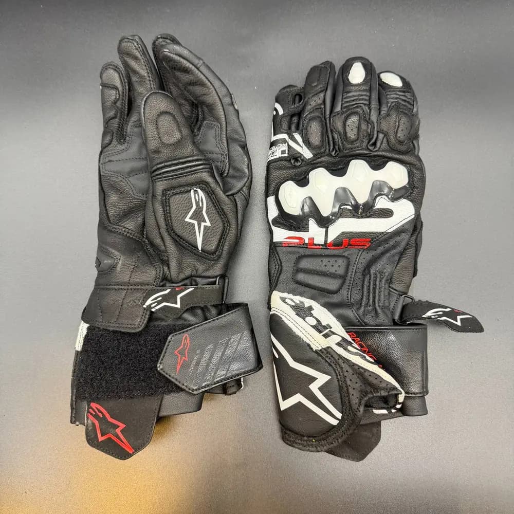 دستکش موتور Alpinestars GP Plus R V3 | دستکش اورجینال ریسی حرفهای — تصویر ۳