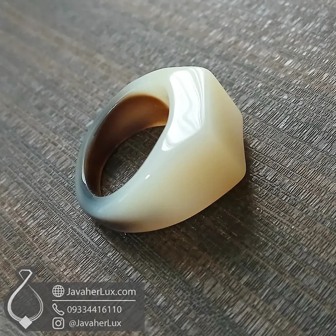 انگشتر تمام سنگ عقیق سفید جواهر لوکس _ کد : 400678 — تصویر ۴