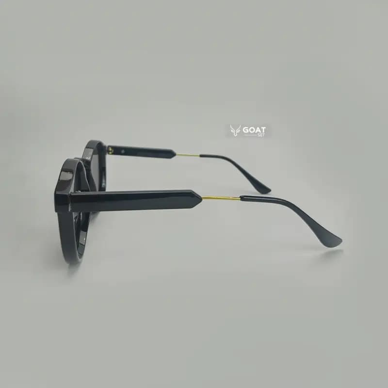 عینک آفتابی گرد دخترانه مشکی | فریم مشکی — تصویر ۳
