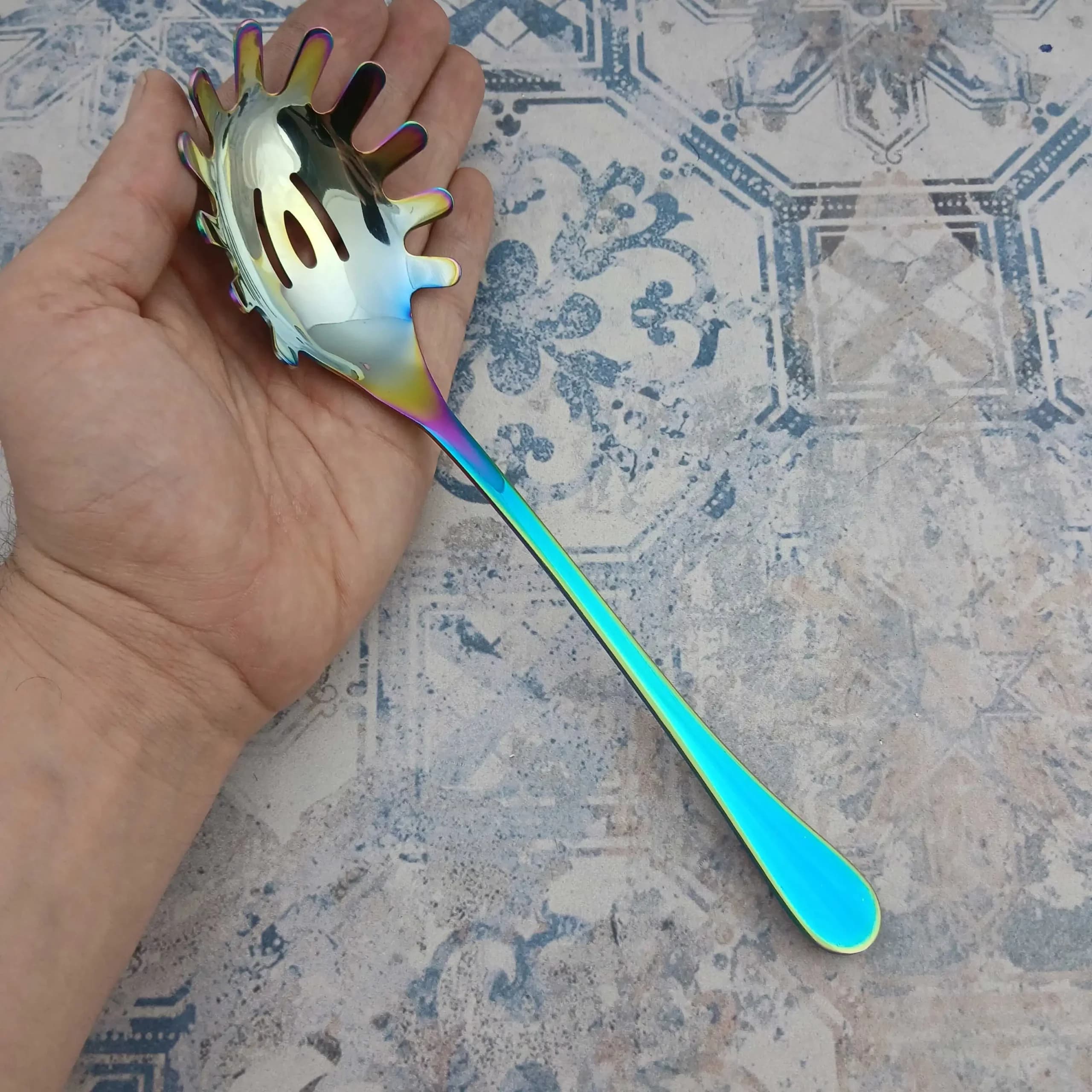 ملاقه پاستا مدل دونا 7 رنگ — تصویر ۲