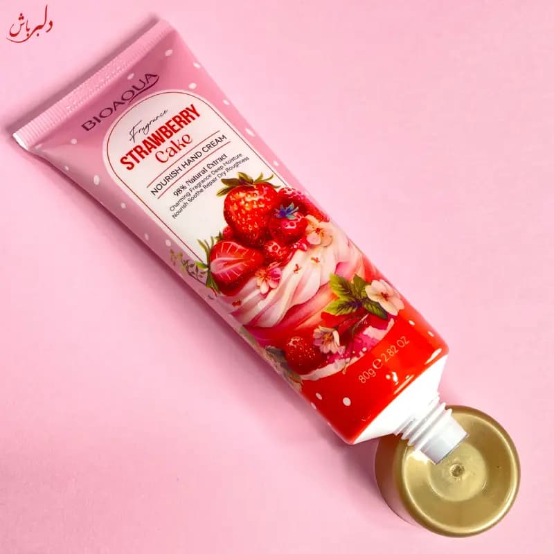 کرم دست کیک توت فرنگی — تصویر ۲
