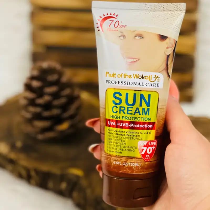 کرم ضد آفتاب SPF70 وکالی Wokali — تصویر ۹