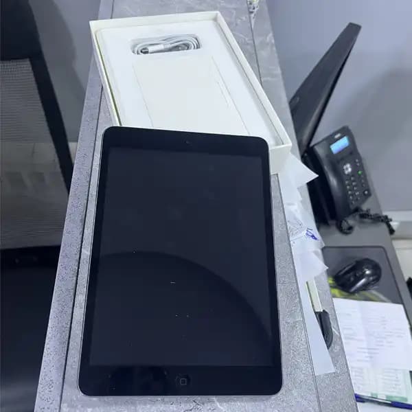 ایپد استوک اپل مدل iPad mini Wi-Fi – ظرفیت 16 گیگابایت + جعبه — تصویر ۳