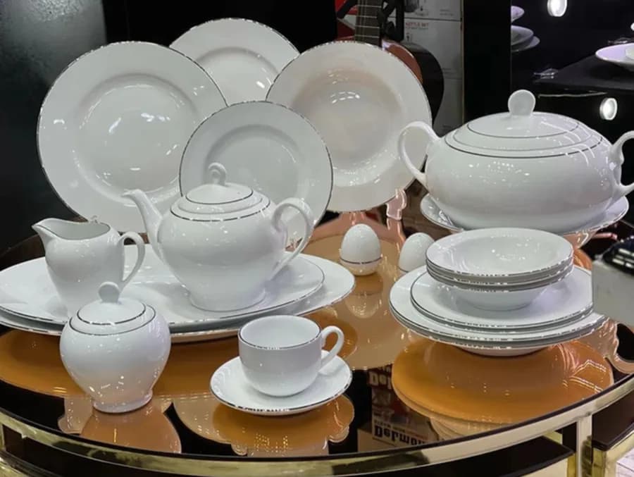 سرویس «اقتصادی» چینی زرین طرح یاسمن لب نقره ای 12 نفره 76 پارچه — تصویر ۳