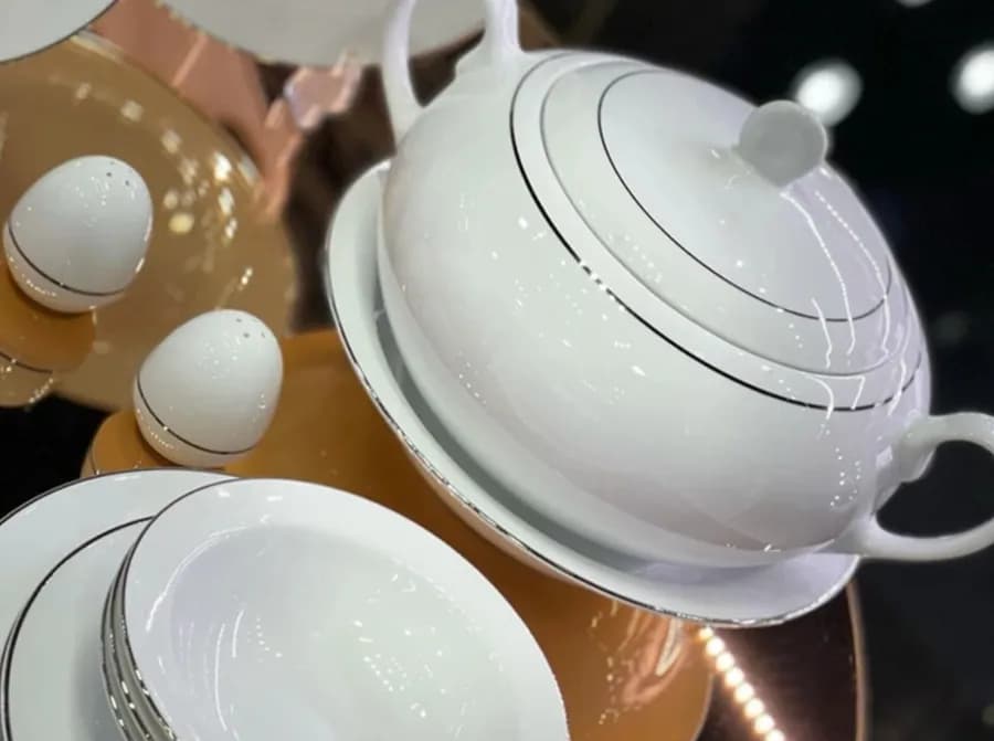 سرویس «اقتصادی» چینی زرین طرح یاسمن لب نقره ای 12 نفره 76 پارچه — تصویر ۲