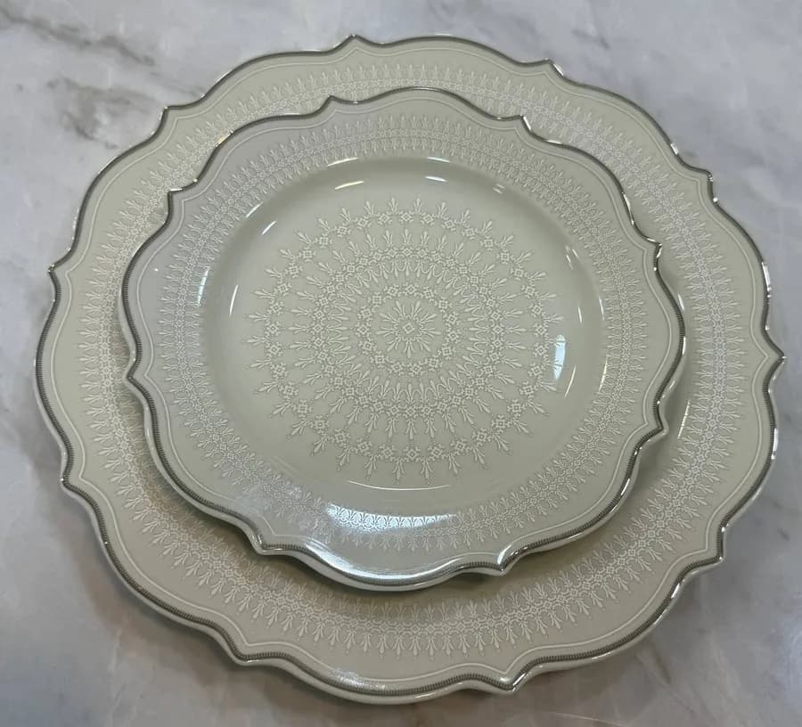 سرویس چینی دارسی (DARCEY) (کد 3036) 18 نفره 131 پارچه
