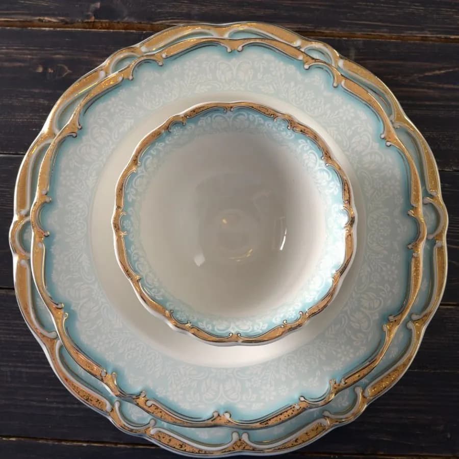 سرویس چینی پردیس طرح مارتا فیروزه ای 12 نفره 98 پارچه قالب ایزابل — تصویر ۲