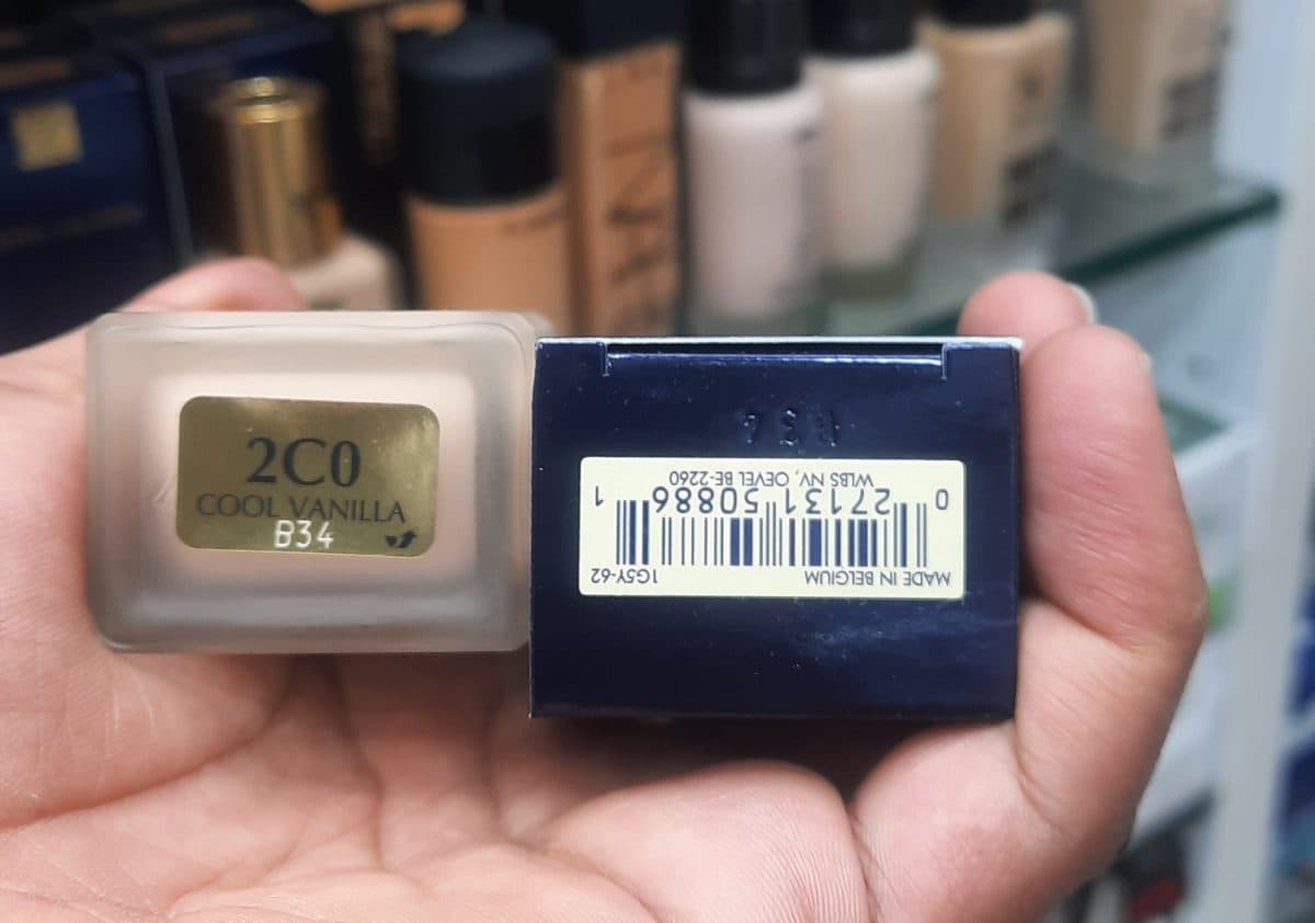کرم پودر استی لادر Estee Lauder مدل Double Wear شماره ۲C0 حجم۳۰ml — تصویر ۳