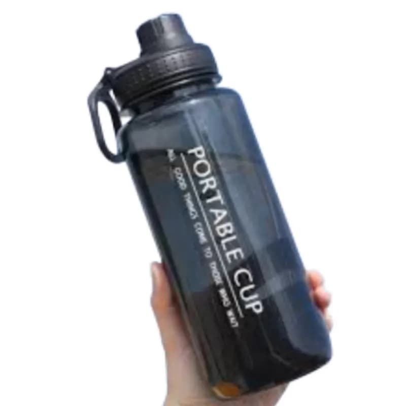 قمقمه ورزشی مدل portable cup با حجم 1000 میلیلیتر و بدنه پلیکربنات — تصویر ۲