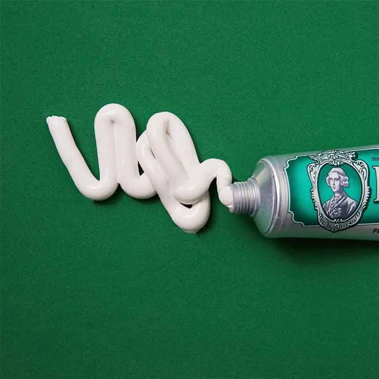 خمیردندان کلاسیک نعنایی مارویس Marvis Classic Strong Mint حجم ۸۵ml اصل ایتالیا — تصویر ۸