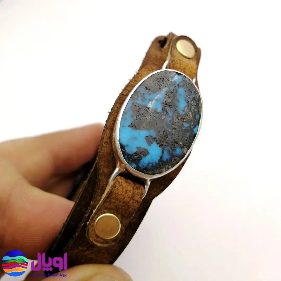دستبند چرم شتری با نگین فیروزه بیضی 4.37 گرم — تصویر ۶