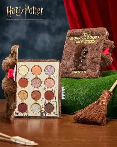 پالت سایه Monsters شیگلم 12 رنگ مدل Monster Book Of Monsters — تصویر ۵