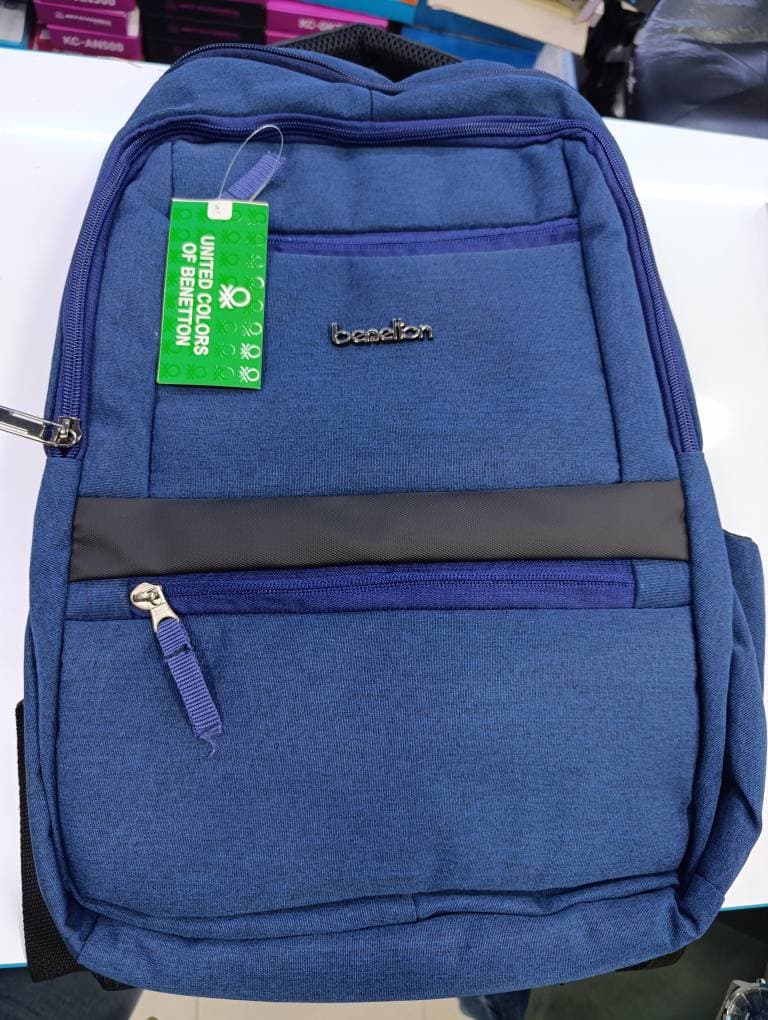 کوله پشتی لپ تاپ benetton مدل 1081