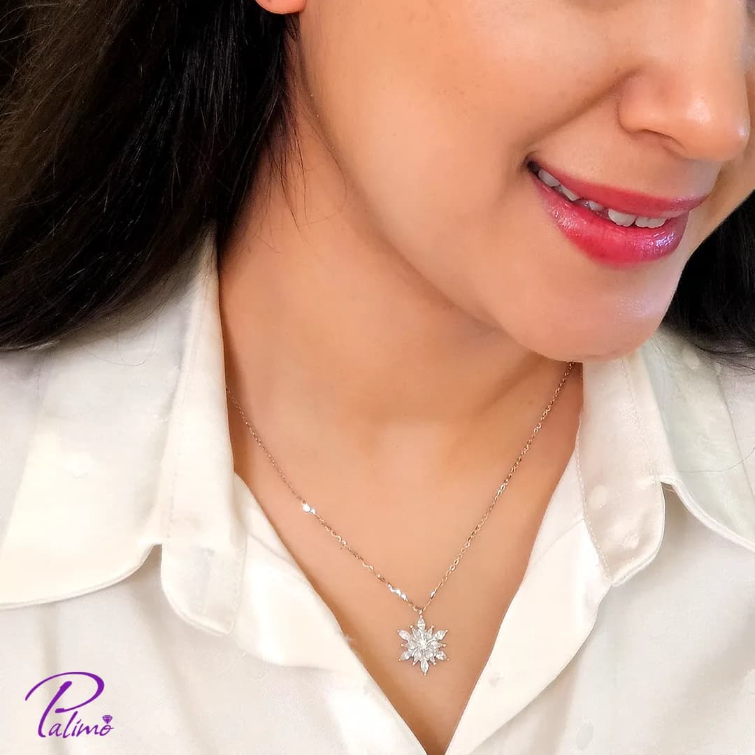 گردنبند نقره دانه برف کد N2149 با روکش طلای سفید — تصویر ۲