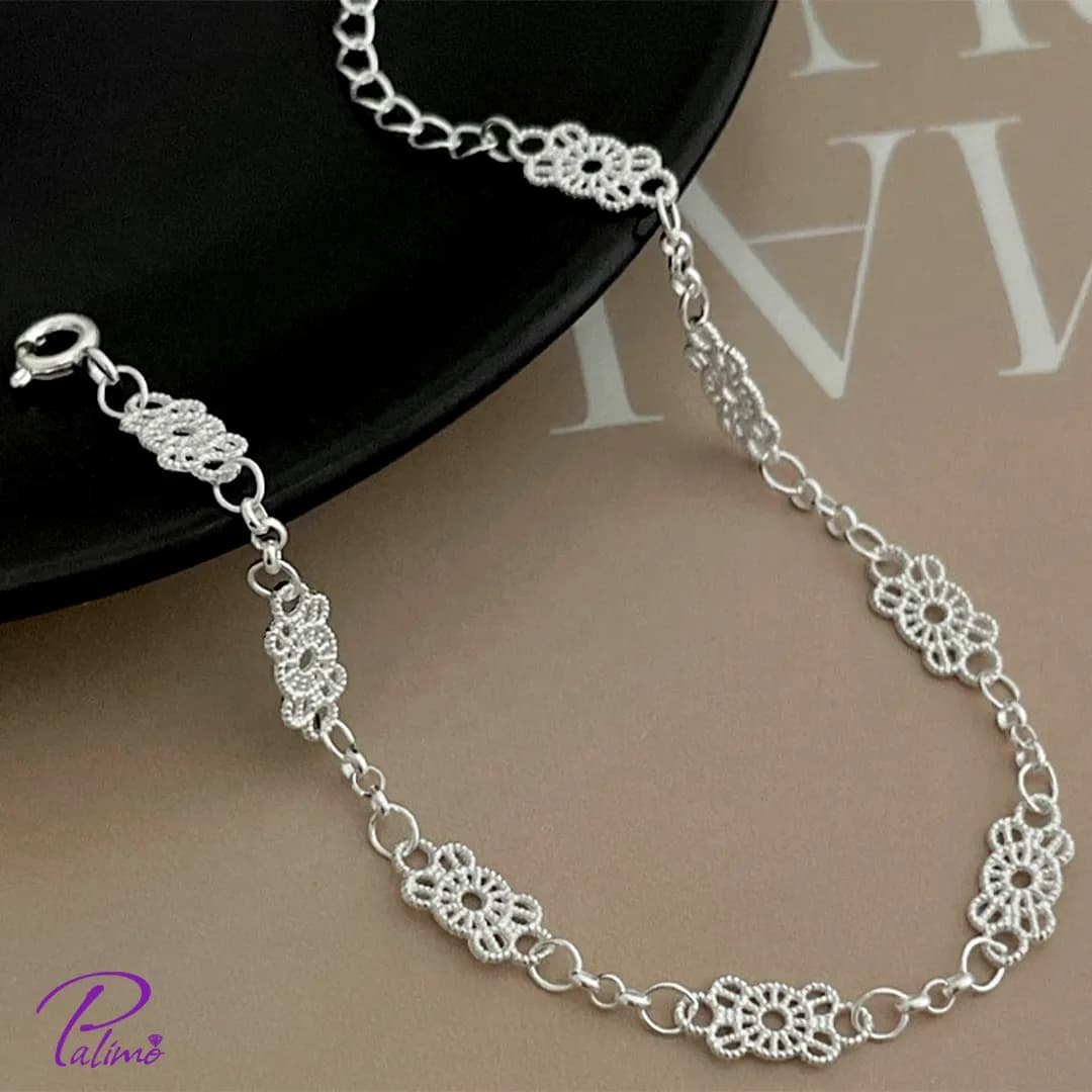 دستبند نقره گل حصیری B2217 با روکش طلای سفید — تصویر ۵