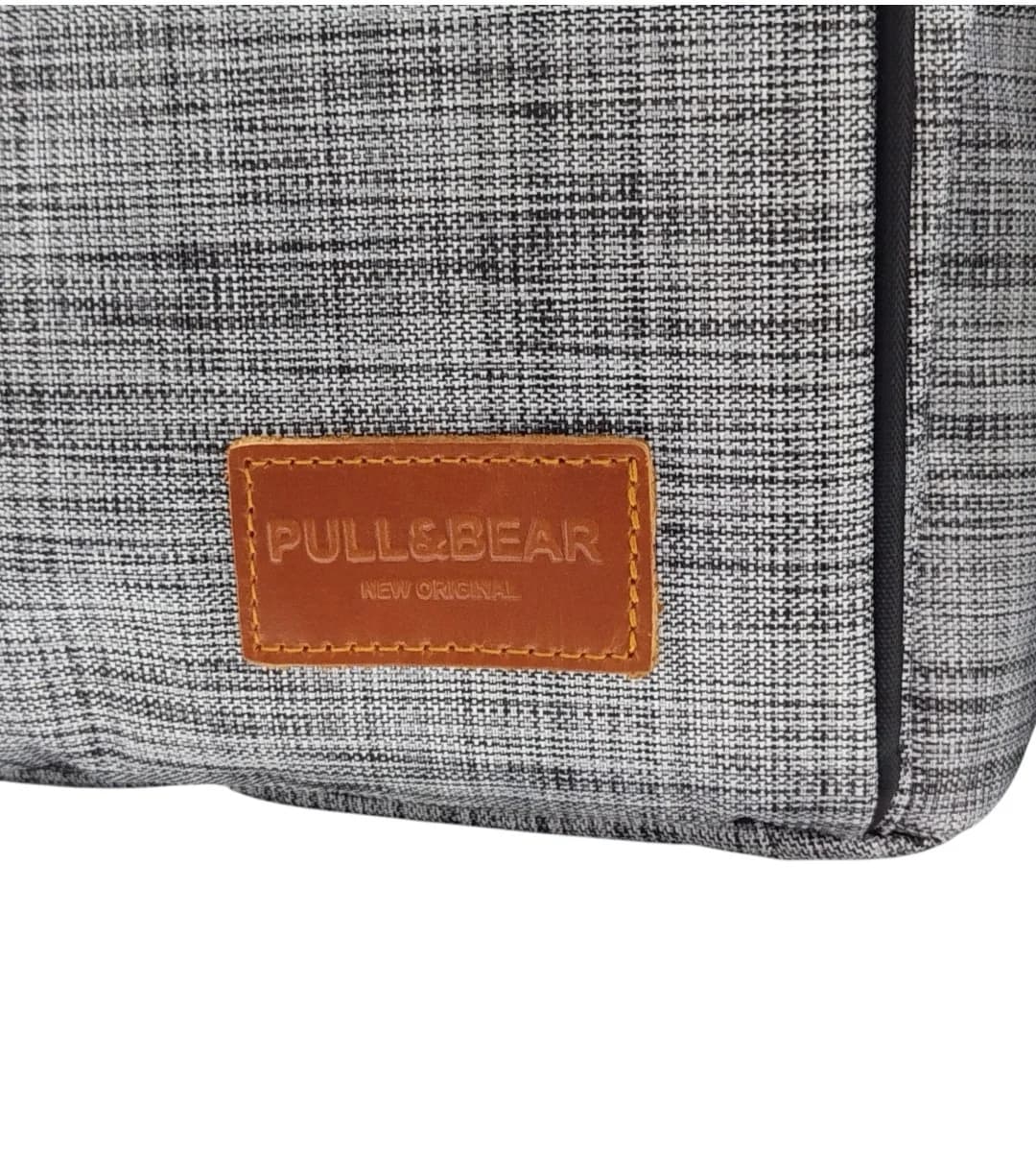 کوله پشتی عایق‌دار 18 لیتری Pull&Bear خاکستری | مناسب سفر، پیک‌نیک و طبیعت‌گردی — تصویر ۵