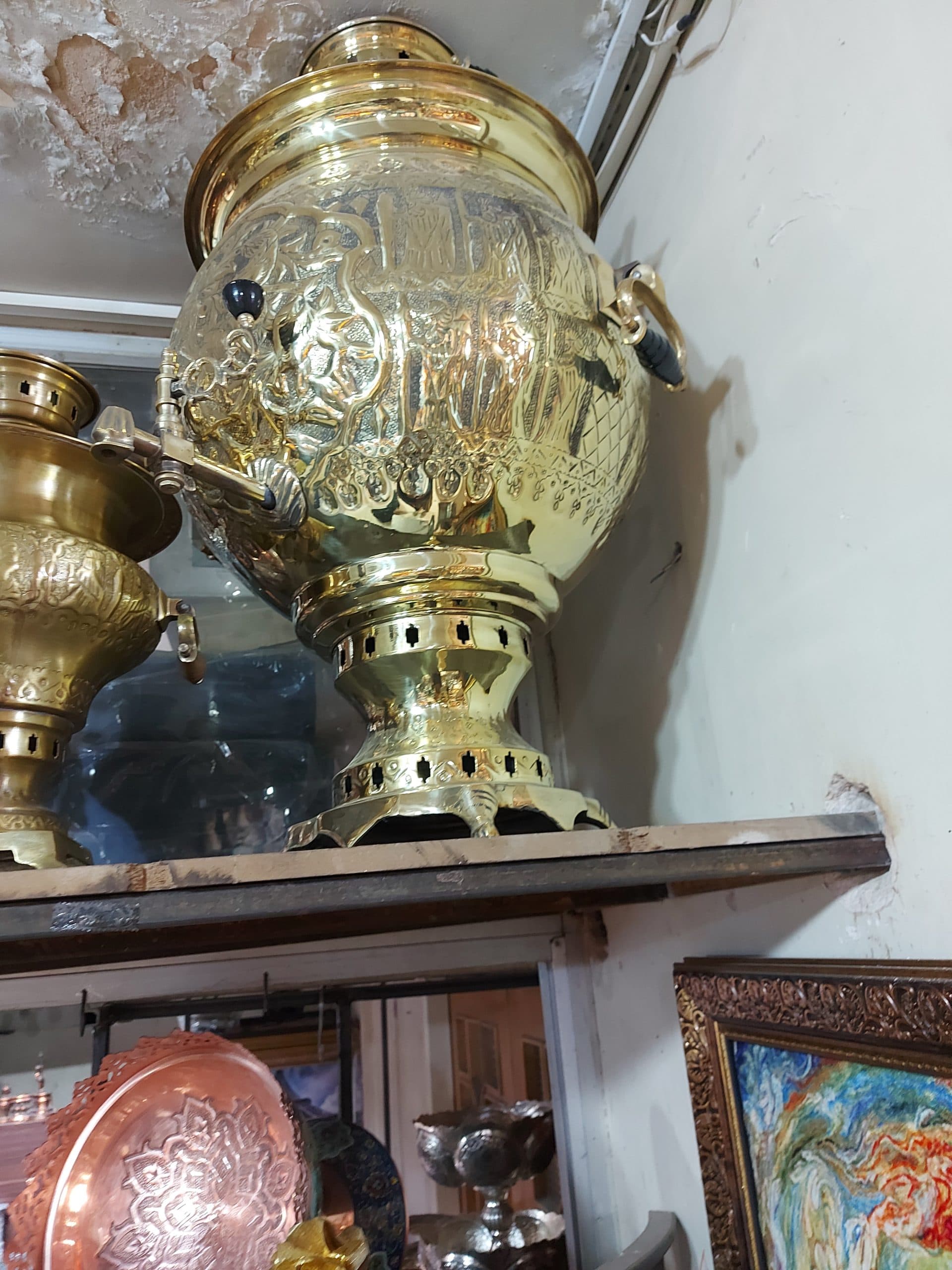 سماور ذغالی 80 لیتری برنجی — تصویر ۲
