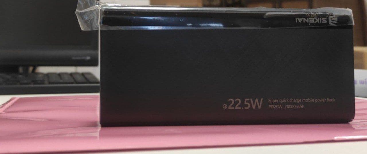پاور بانک سیکنای مدل QSK-20 ظرفیت 20000 میلی آمپر فست شارژ — تصویر ۶
