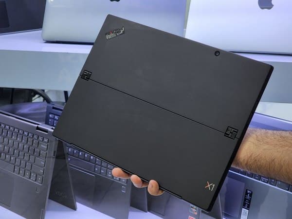 تبلت 14 اینچی لنوو مدل Thinkpad X1 Tablet Gen3 I7-8550 16GB 256SSD — تصویر ۳
