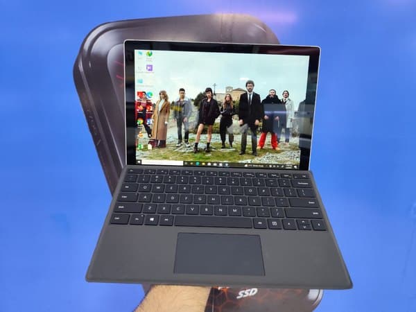 سرفیس پرو 12.3 اینچی مایکروسافت مدل Surface Pro 5 I5-7300 8GB 256SSD — تصویر ۲