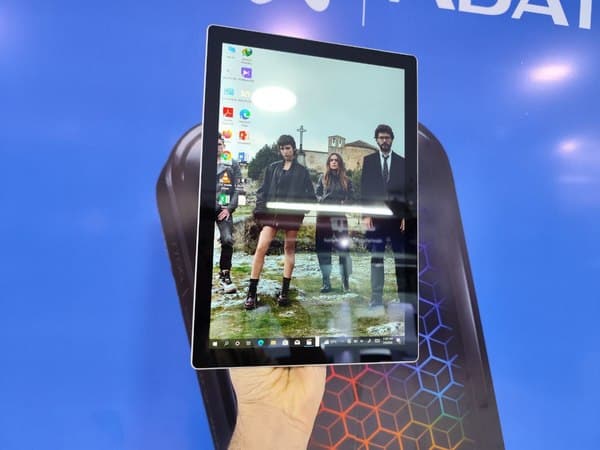 سرفیس پرو 12.3 اینچی مایکروسافت مدل Surface Pro 5 I5-7300 8GB 256SSD — تصویر ۴