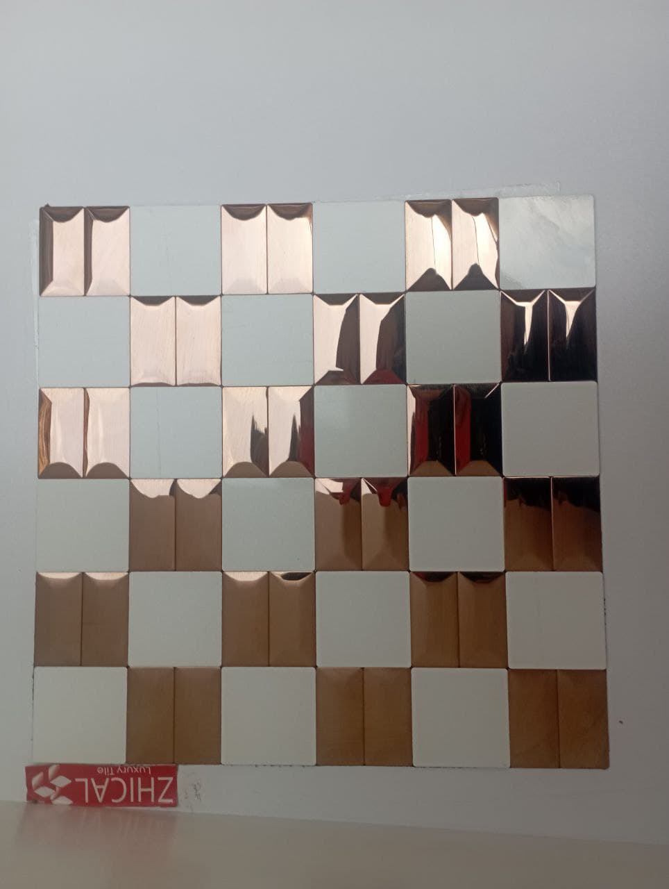 کاشی مابین کابینتی گالوانیزه سفید ومسی براق AJ889 — تصویر ۶