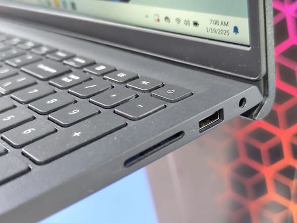 لپ تاپ 15.6 اینچی دل مدل Inspiron 15-3511 I5-1135 G7 8GB 256GB — تصویر ۴