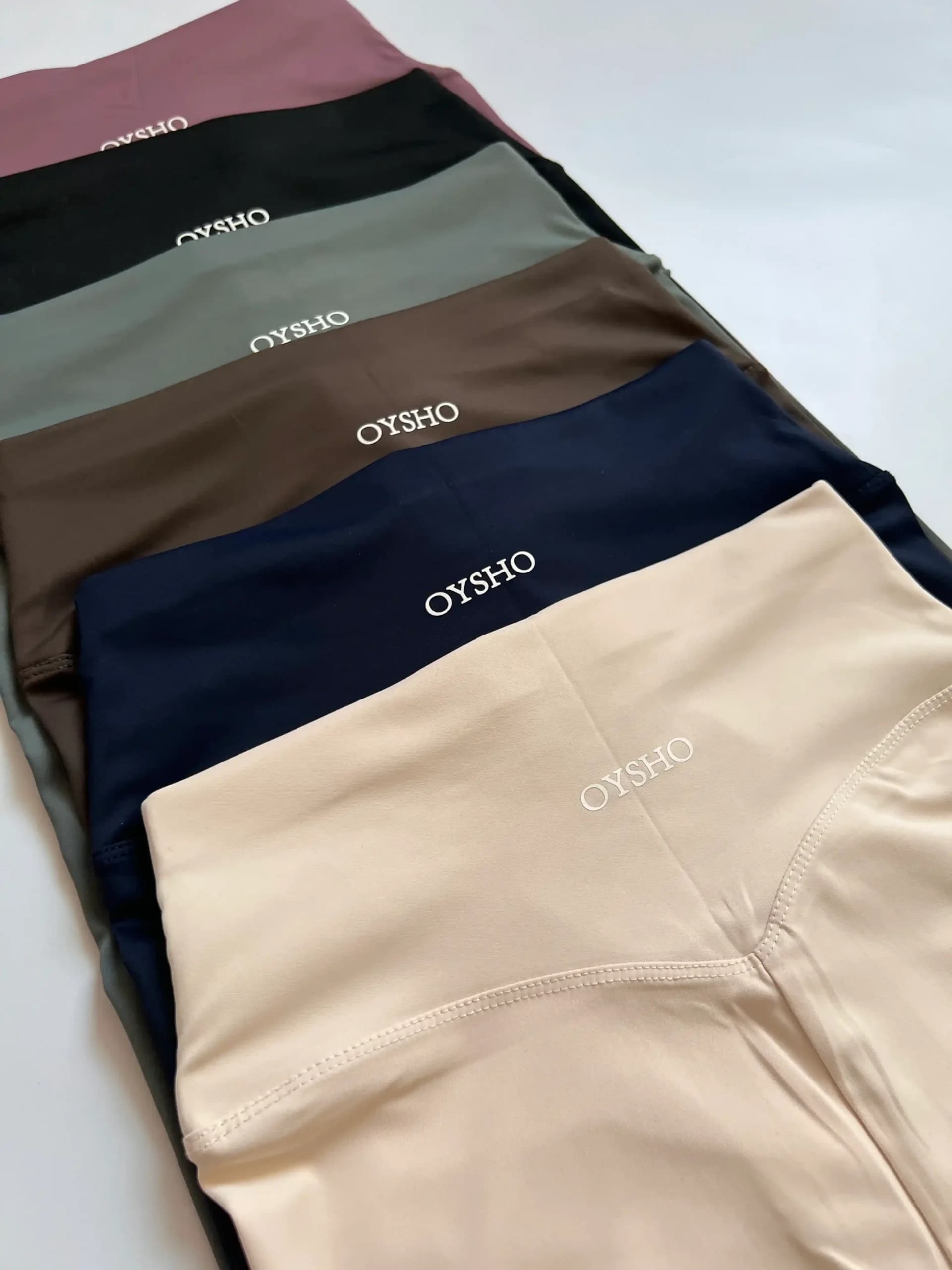 لگ ورزشی زنانه اویشو OYSHO — تصویر ۴
