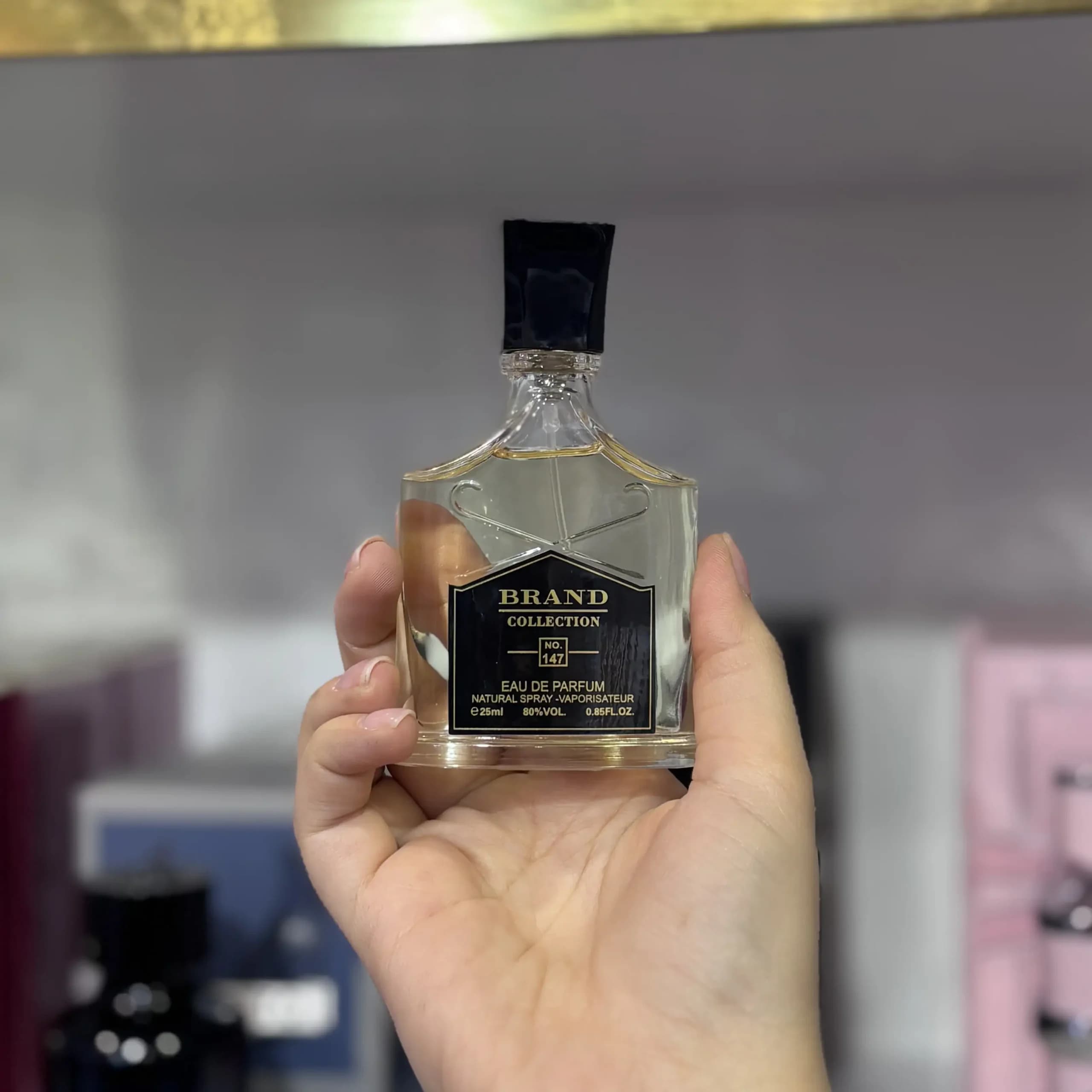 ادکلن کرید رویال عود 25 میل – Creed Royal Oud – کد 147 برند کالکشن