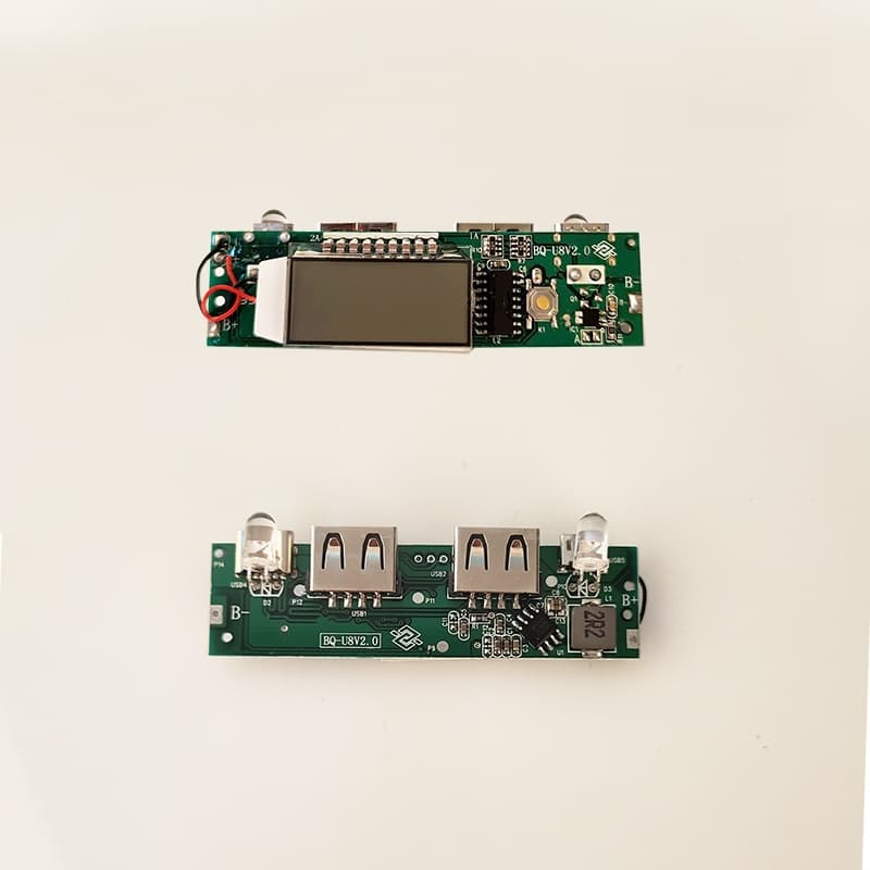 کیس پاوربانک 30000mAh دو خروجی USB به همراه نمایشگر و برد 8 باتری مدل A8 — تصویر ۴