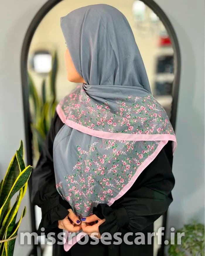 روسری قواره 120 کد M247