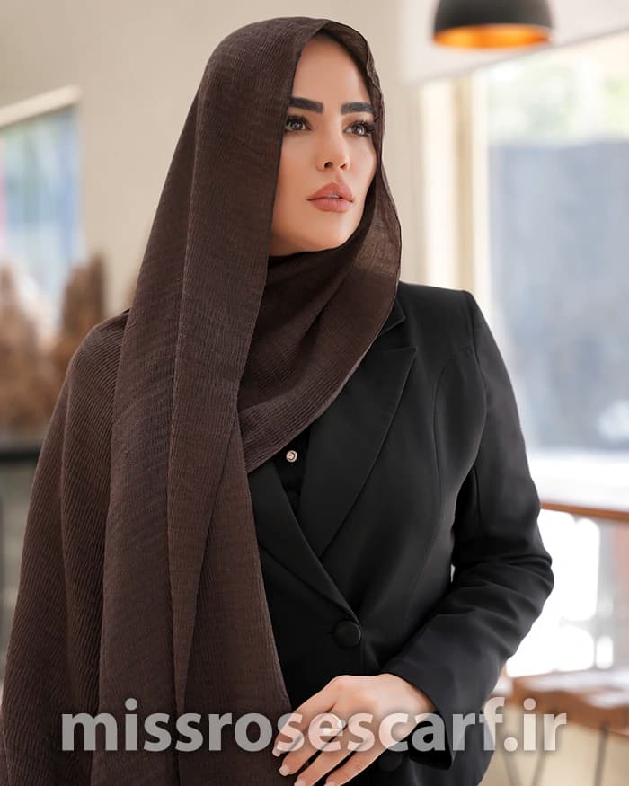 شال پلیسه قهوه ای کد 11
