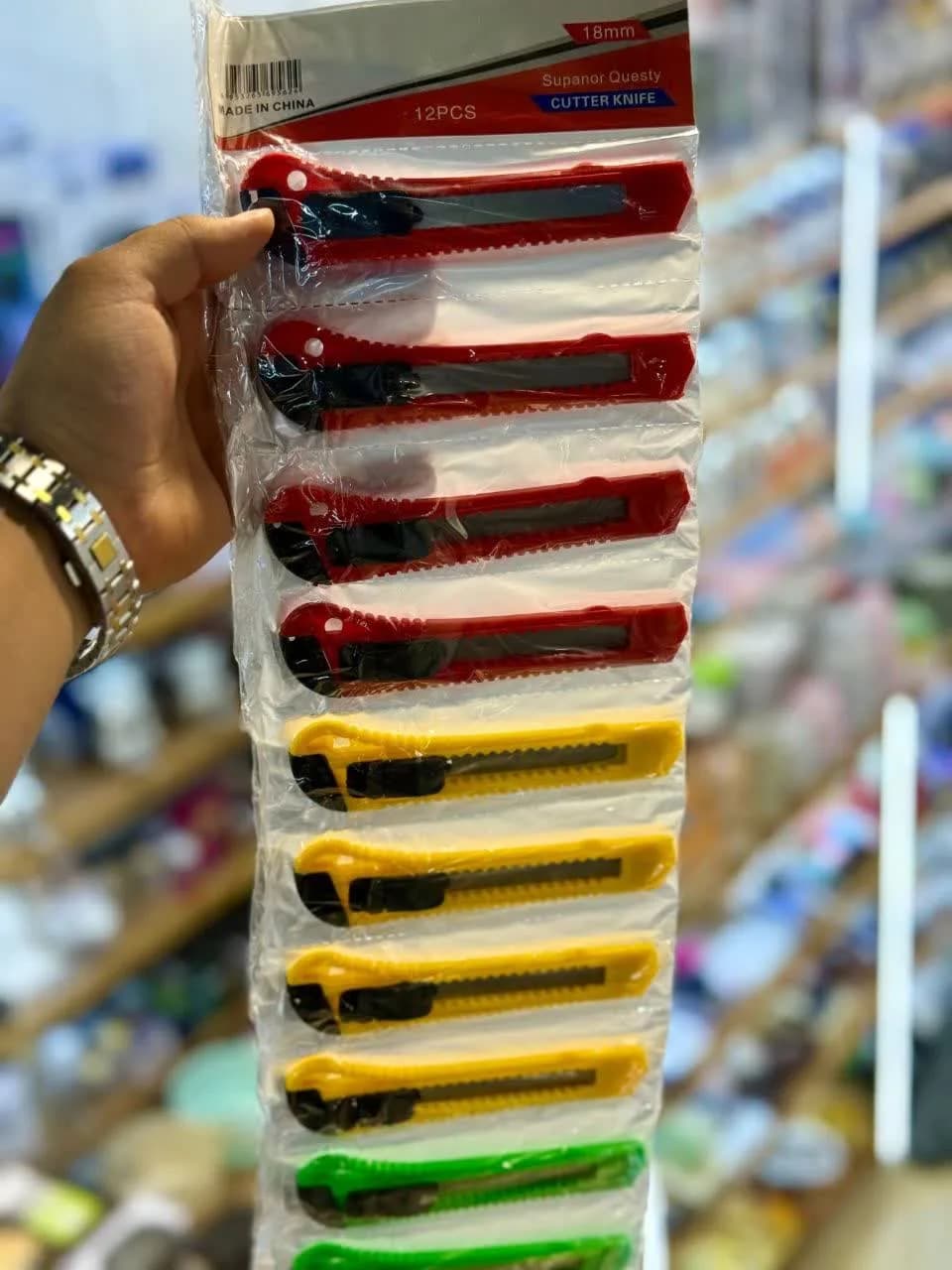 کاتر ورقی